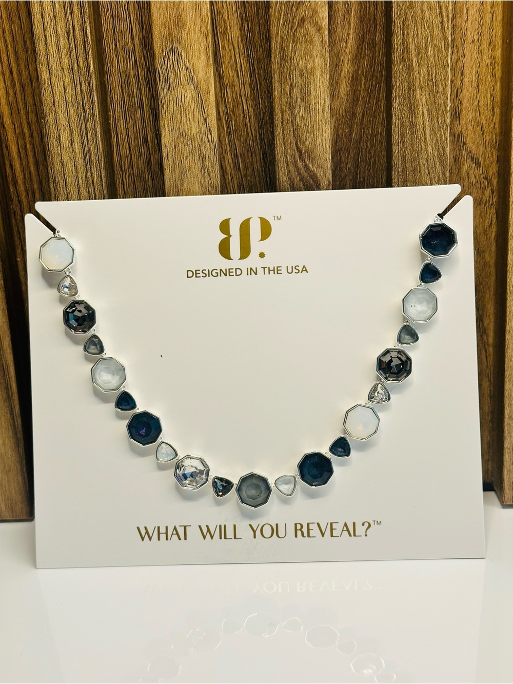 Bomb Party Summer
Jewel Candy 2026 Necklace "Miles and Memories" - Picture 2 of 6